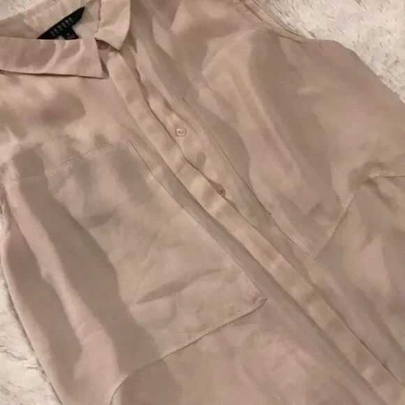 Button down sheer tank - Picture 2 of 5